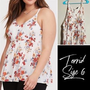 Torrid size 6 tank.